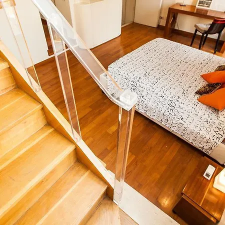 Campo De Fiori Balcony Apartment Rome